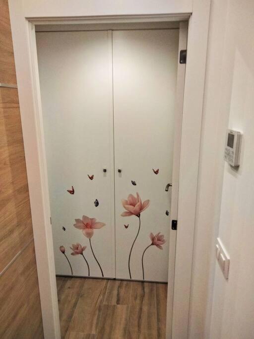 Loft La Calahorra Del Bere Con Posibilidad De Aparcamiento Pregunta Por El Pack Mas Amor Córdoba Eksteriør billede