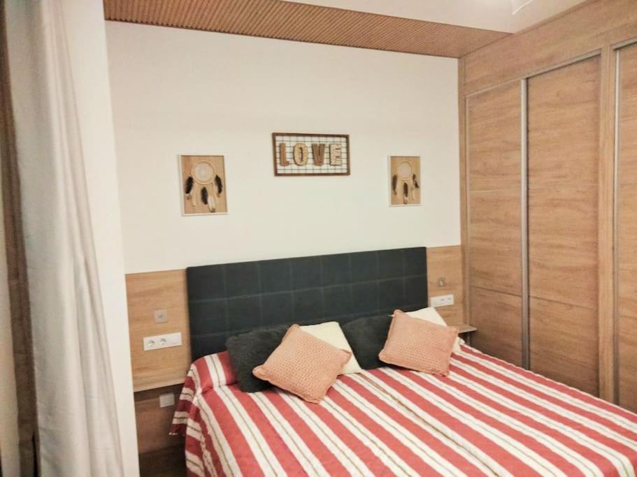 Loft La Calahorra Del Bere Con Posibilidad De Aparcamiento Pregunta Por El Pack Mas Amor Córdoba Eksteriør billede