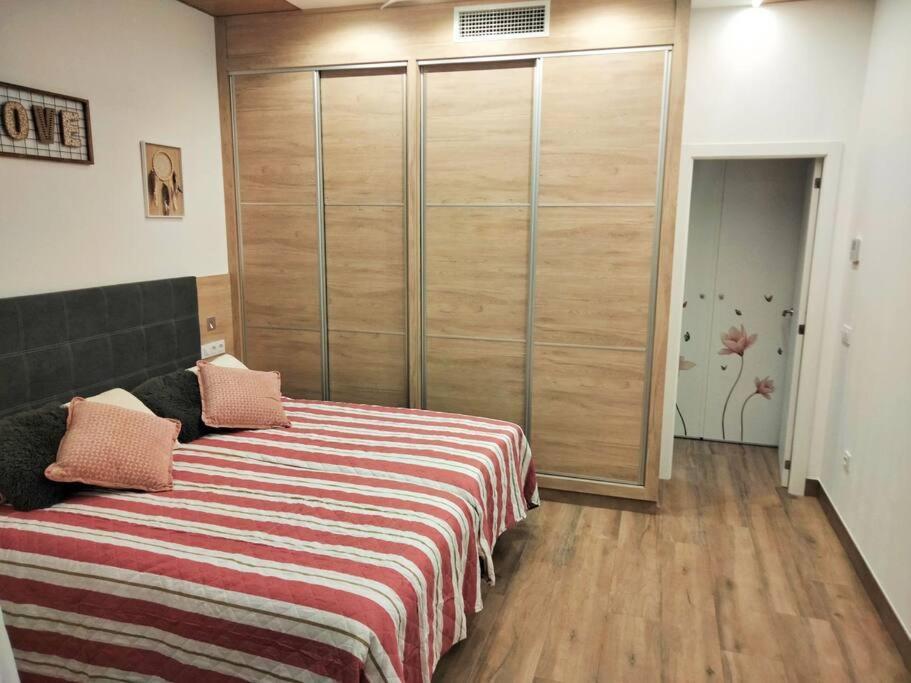 Loft La Calahorra Del Bere Con Posibilidad De Aparcamiento Pregunta Por El Pack Mas Amor Córdoba Eksteriør billede