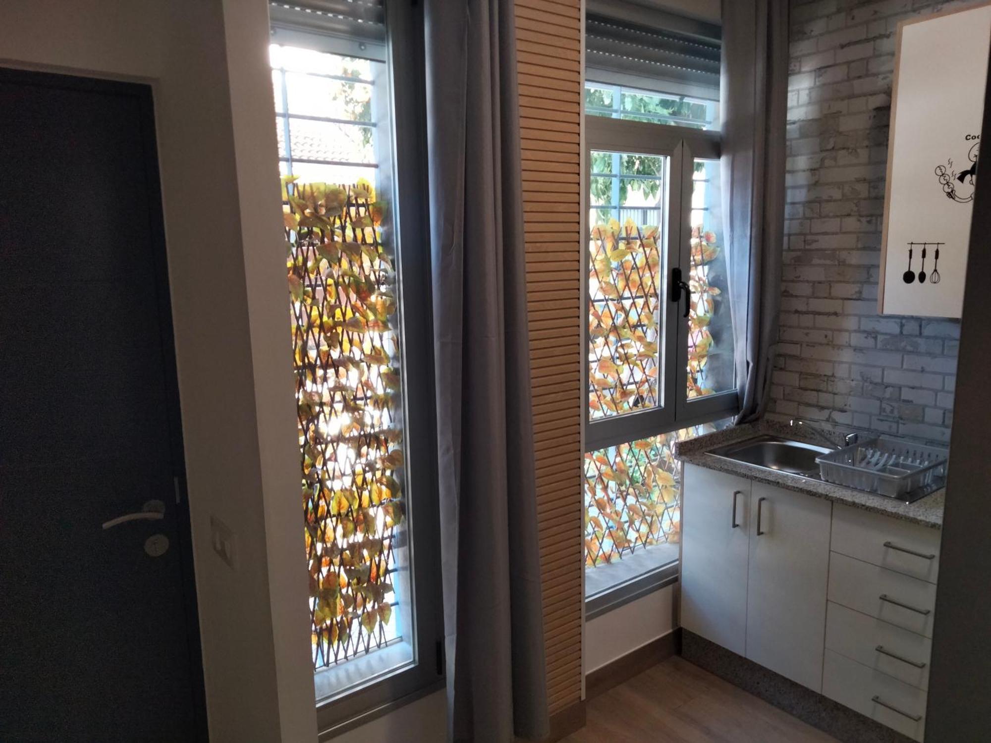 Loft La Calahorra Del Bere Con Posibilidad De Aparcamiento Pregunta Por El Pack Mas Amor Córdoba Eksteriør billede