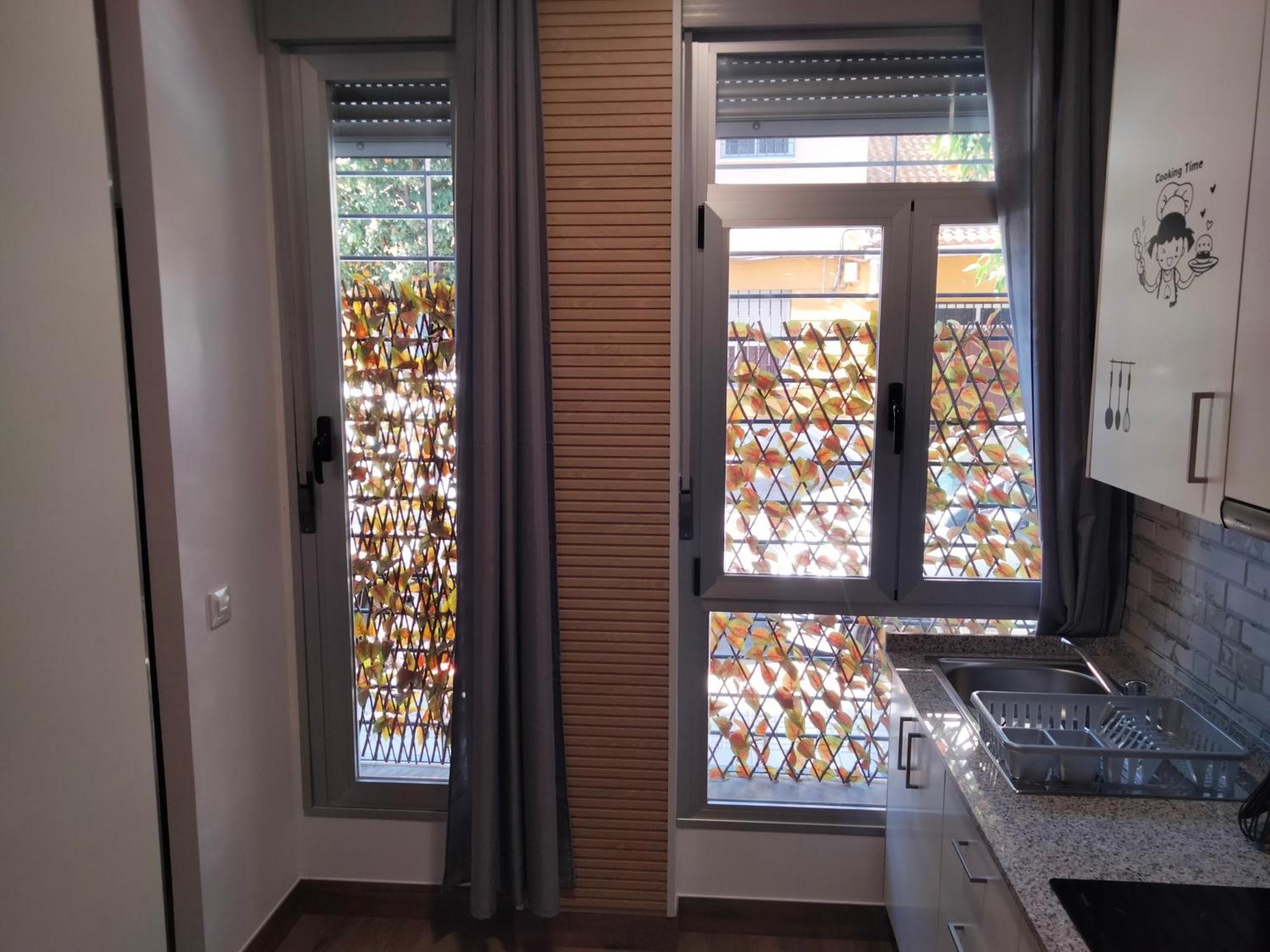 Loft La Calahorra Del Bere Con Posibilidad De Aparcamiento Pregunta Por El Pack Mas Amor Córdoba Eksteriør billede